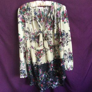 DR2 Floral Tunic Small